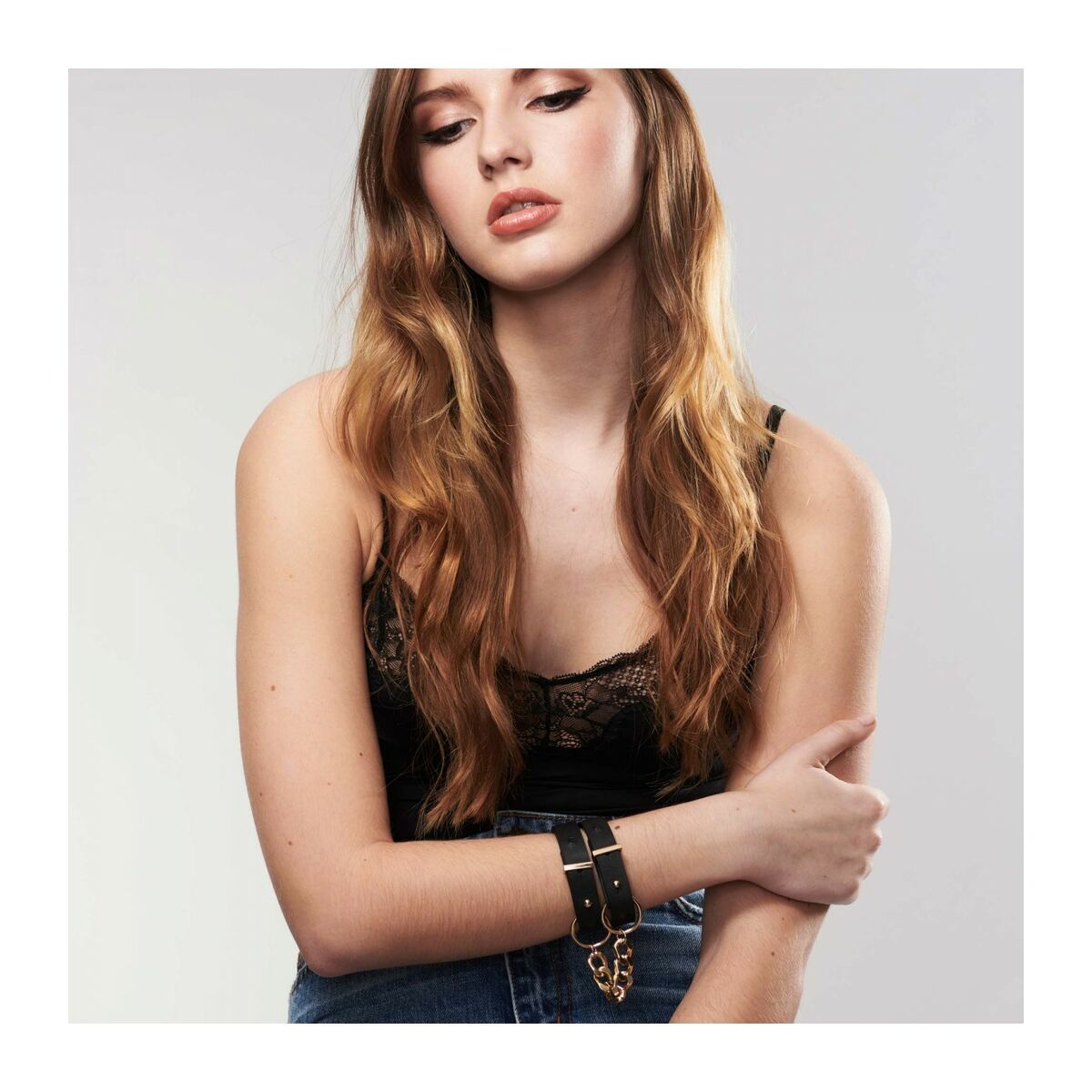 V4H784A0E7231A3021FB1159A17D4E40165R4657011P6