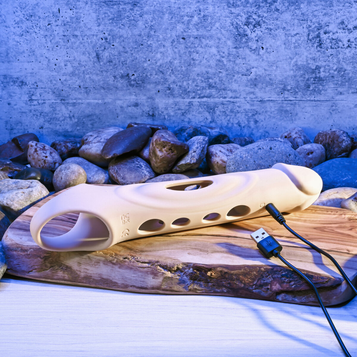 V6HCDACDA1CC91A2DC6167A574619D7700ER4897815P10