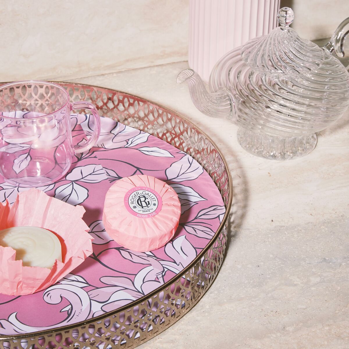 V4HE2630411C1F257B3F64B59B26D053C8BR4501891P6