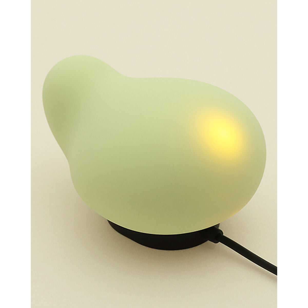 V2H8ACBB8276E2A50D6D66BE7111B4FF2B9R7428324P3