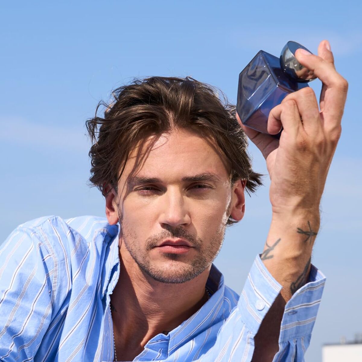 V2HB8E7EC2BB93265BFFF7D1290E41BC25CR7480614P4